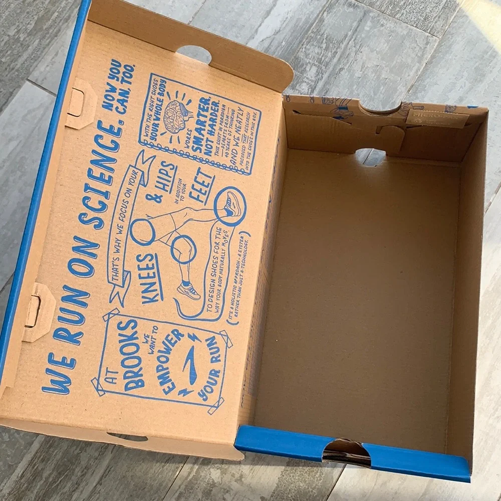 1pcs Brooks Gift Wrap Packaging Shoe Box